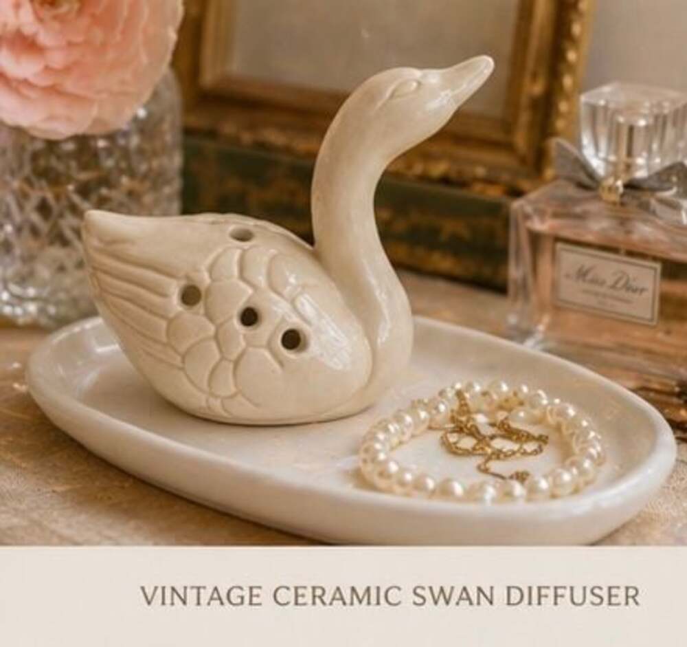 Vintage K's Collection Ceramic Swan Pomander Fragrance Diffuser